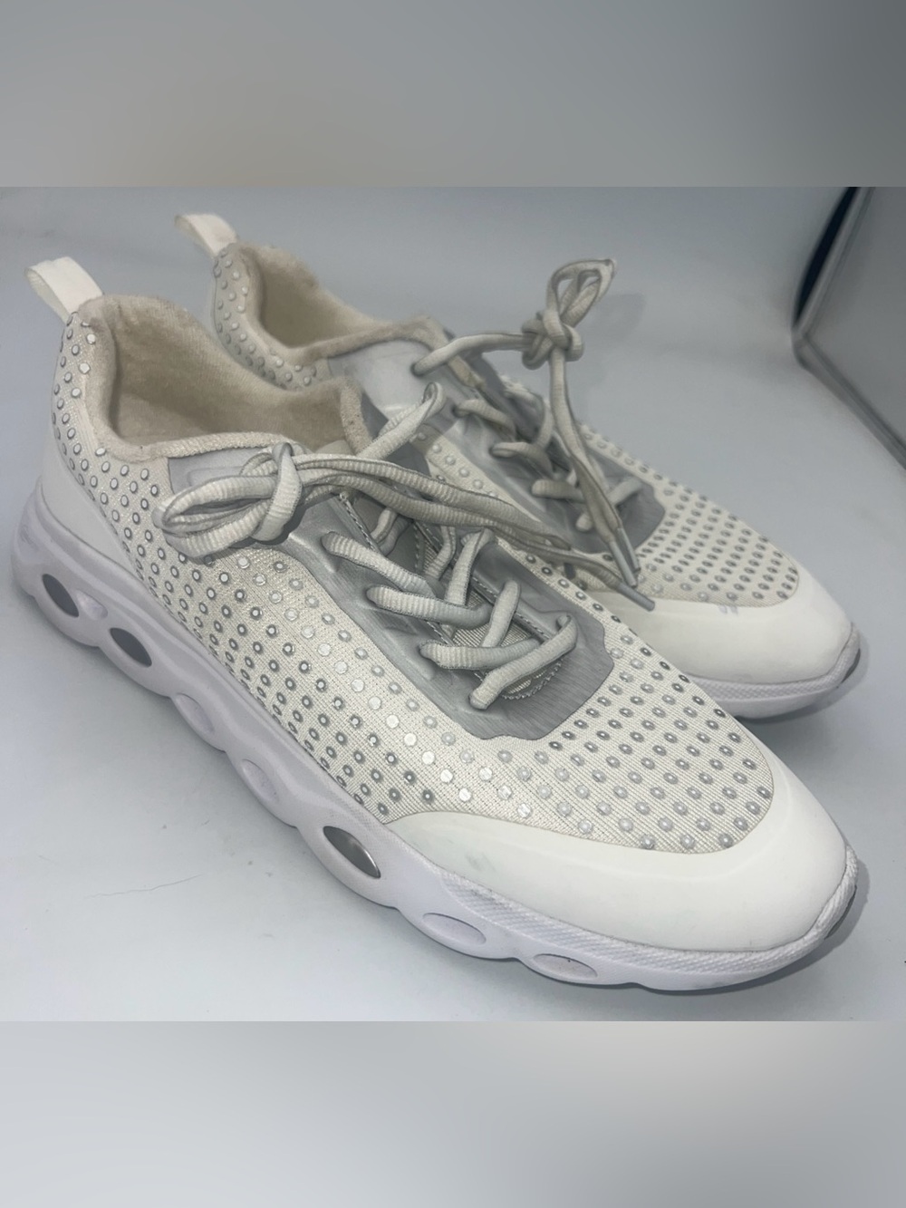 ARA Montclair Energystep Sneakers Silver/White LaceUp Memory Foam Women’s Size 9